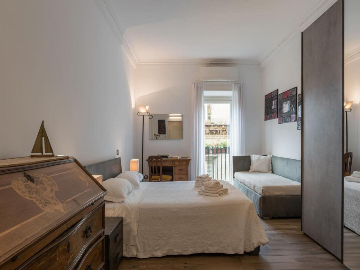 The Best Rent - Elegant Three-Bedroom Apartment A Few Steps From Fontana Di Trevi Exterior foto